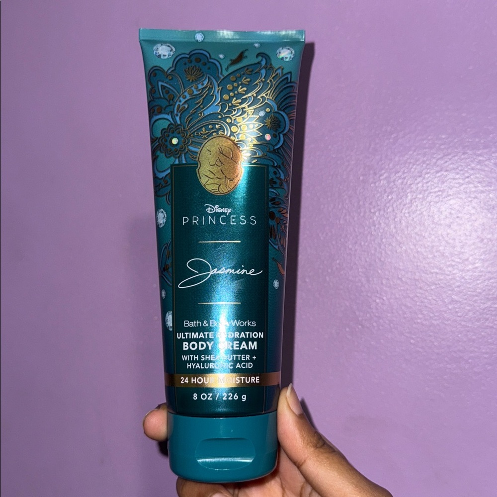 Limited Edition Bath & Body Works Disney Princess Jasmine Body Cream π©΅π
- Picture 3 of 3